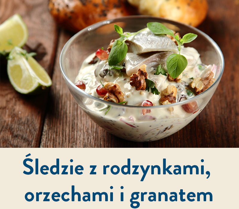 Śledzie z rodzynkami, orzechami i granatem